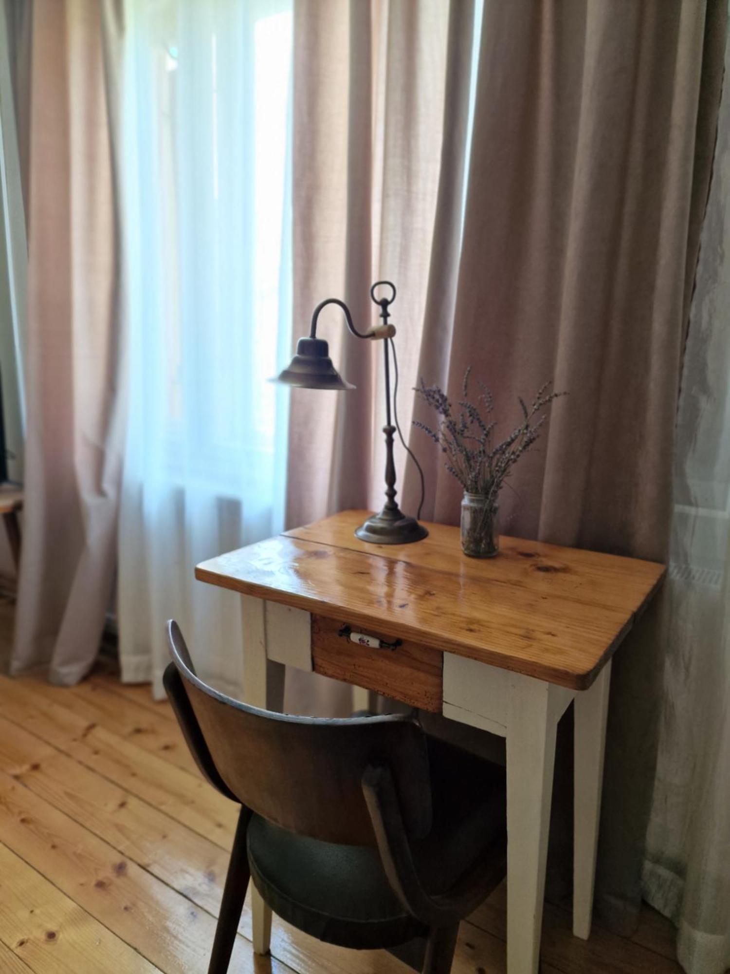 Konak Ramonda Serbika Nis Bagian luar foto