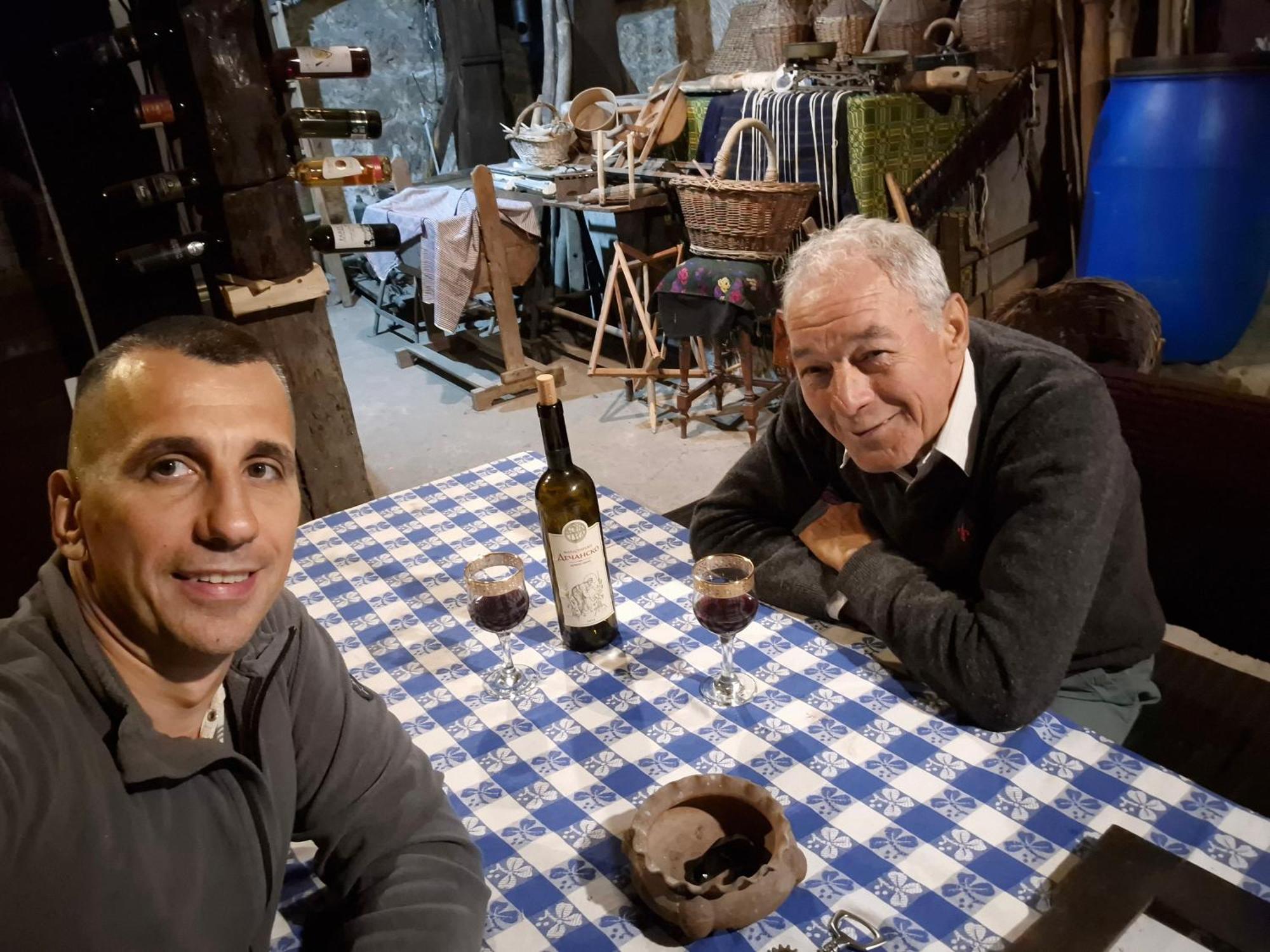 Konak Ramonda Serbika Nis Bagian luar foto